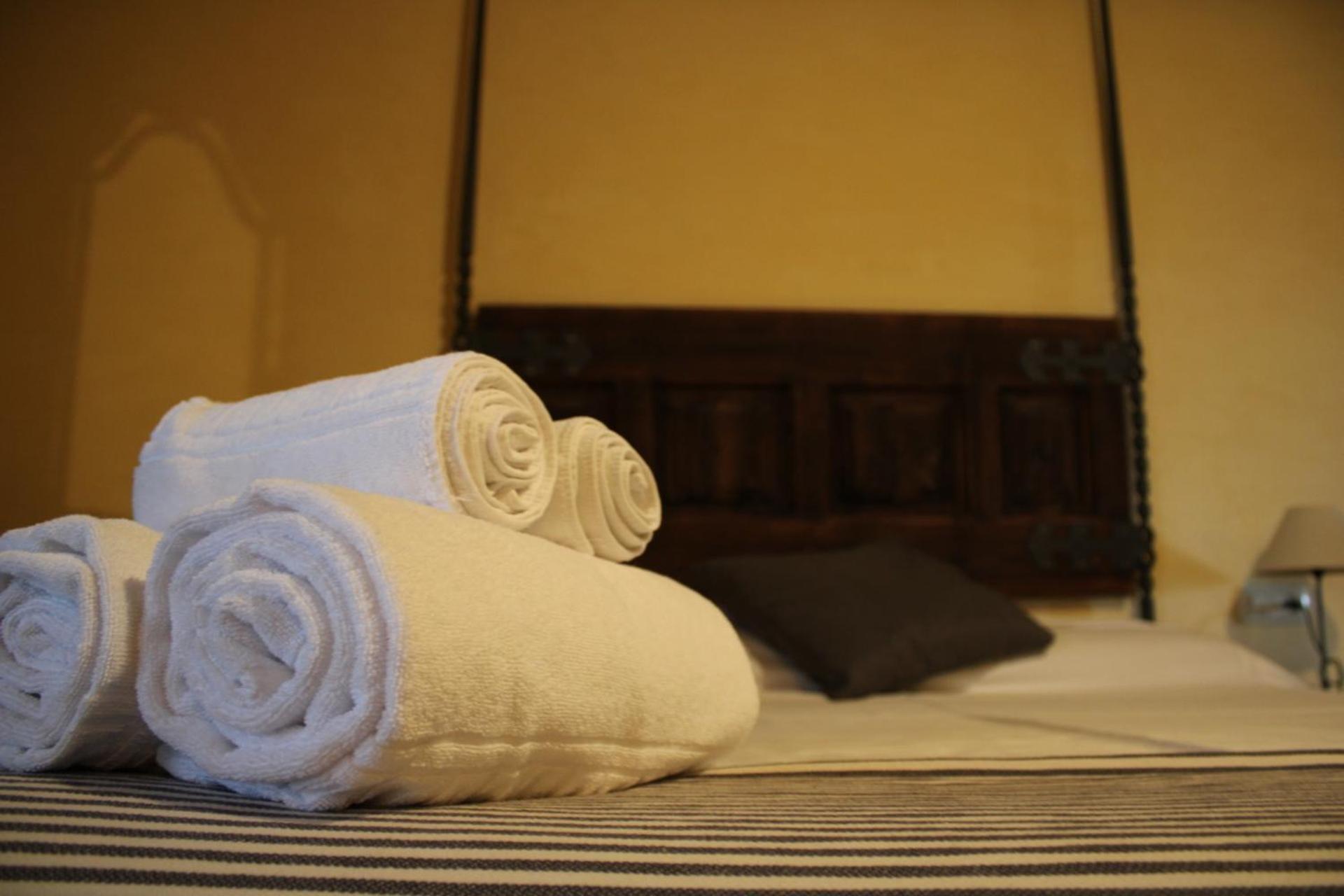 Apartaments Rurals Ai Manyac San Miguel de Cruilles Exterior photo
